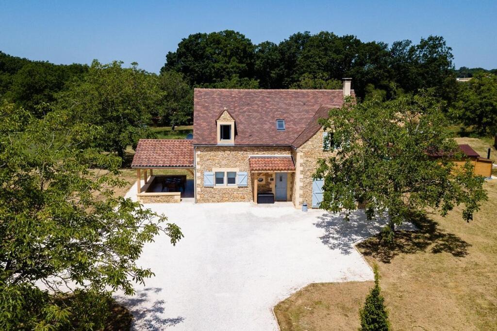 Luxury 3 Bed Home With Heated Swimming Pool Air Con And Boules Pitch Salignac-Eyvigues Exterior foto