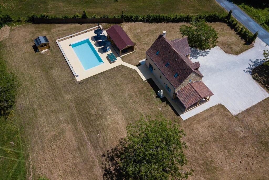 Luxury 3 Bed Home With Heated Swimming Pool Air Con And Boules Pitch Salignac-Eyvigues Exterior foto
